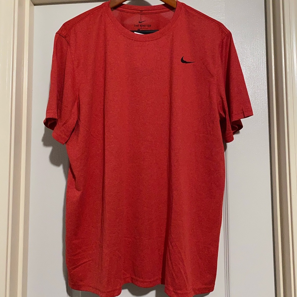 Mens Nike T-Shirt Size XL